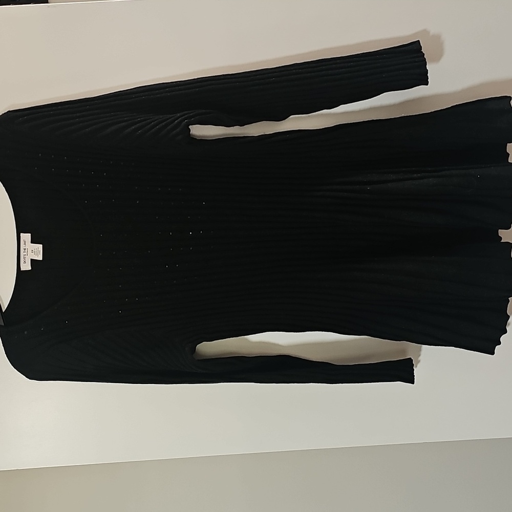 Skye's the Limit Black Knit Top